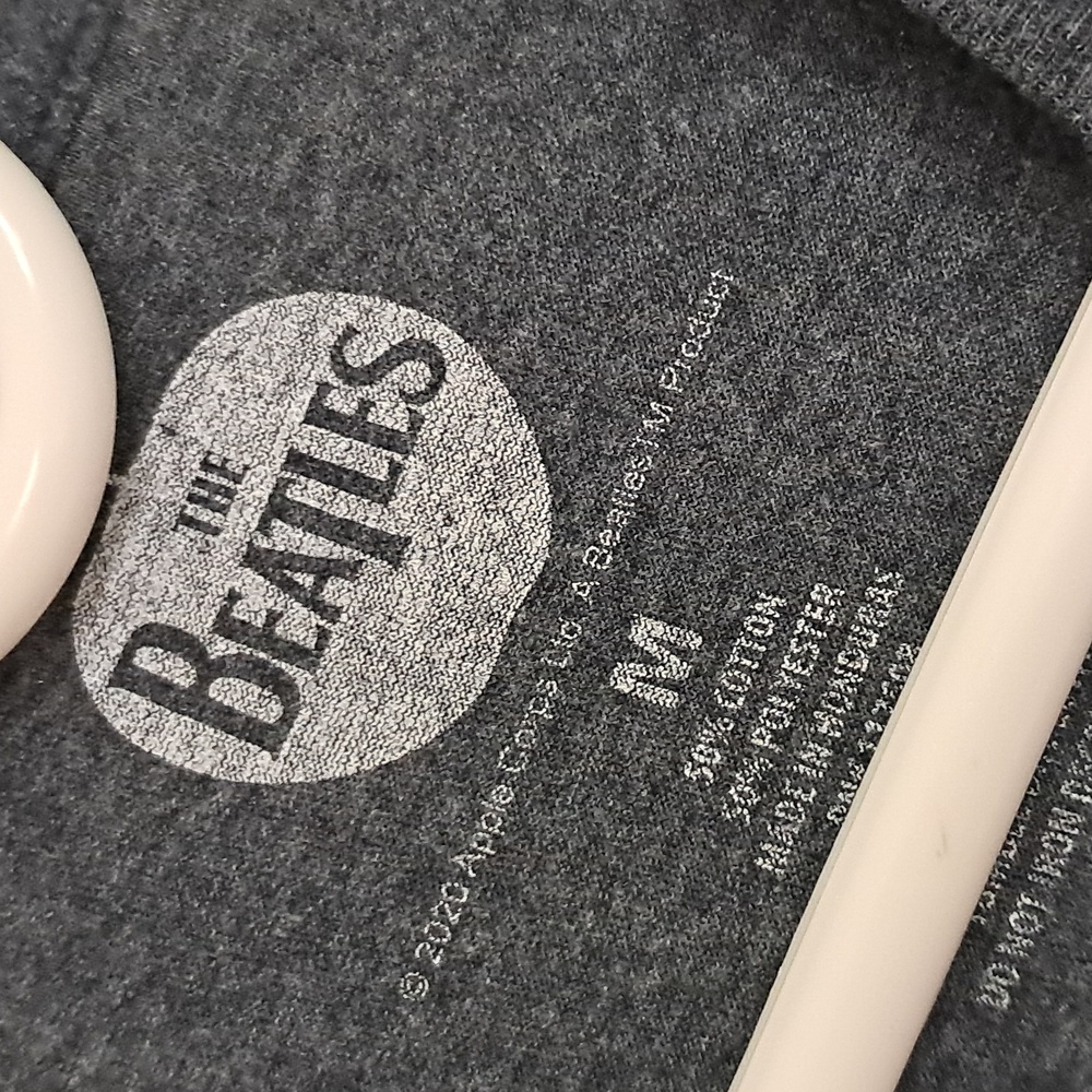 The Beatles t-shirt Get Back Don't Let Me Down Gray Long Sleeve Size Medium - Picture 7 of 8